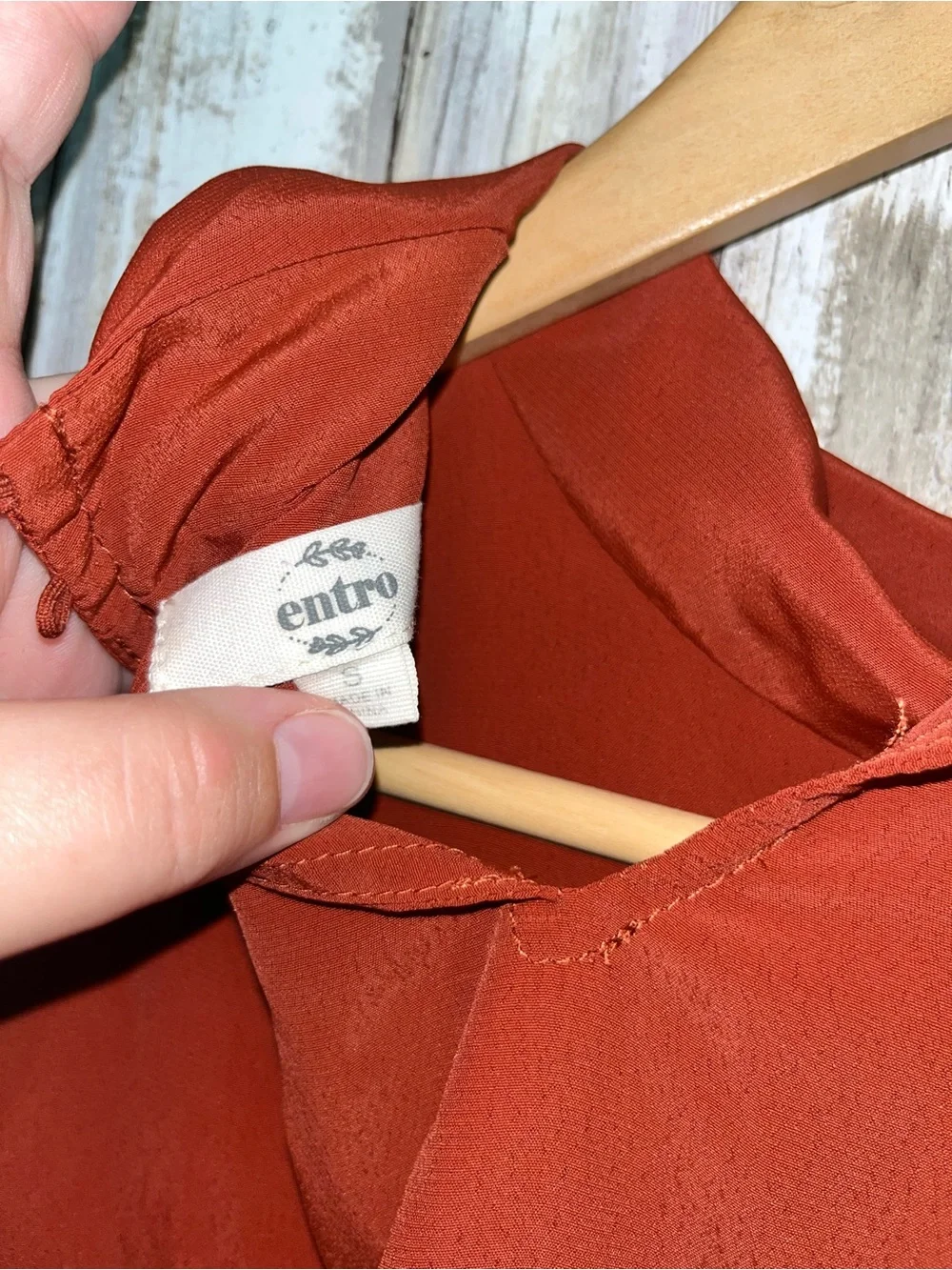 Entro Rust Orange Cowl Neck Sleeveless Tank Top Blouse Size S - Picture 5 of 5